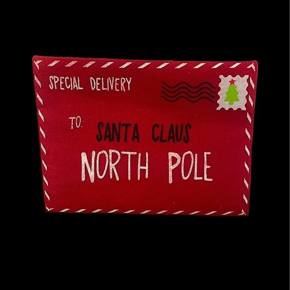 VINTAGE RED FELT ENVELOPE TO SANTA AT THE NORTH POLE 9